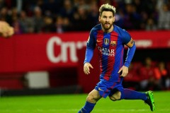 皇马德比战失利：阿隆索执教首秀引战术争议，球队士气受挫